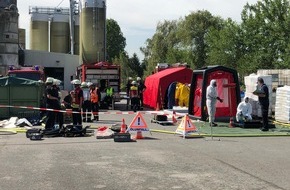 Freiwillige Feuerwehr Werne: FW-WRN: Übungsdienst des ABC-Zug NRW vom Kreis Unna in Selm