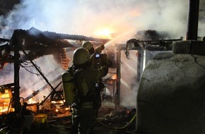 Feuerwehr Helmstedt: FW Helmstedt: Gebäudebrand an der Friedrichstraße