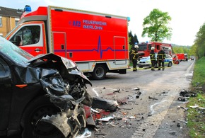 FW-MK: Einsatzreicher Sonntag für die Feuerwehr Iserlohn - mehrere Personen verletzt