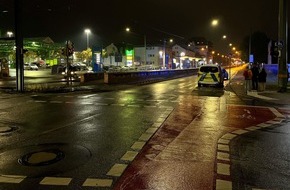 Polizei Bielefeld: POL-BI: Dunkle Jahreszeit: Radfahrer leicht verletzt