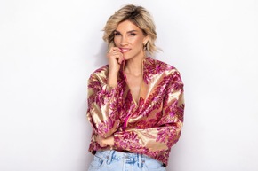 Pressemitteilung: &bdquo;Die Fly &amp; Help Show&ldquo;  &ndash;  Eineinhalb K&ouml;che tischen f&uuml;r Schlagerstars auf