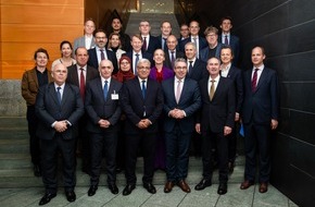 VNG AG: Grüner Wasserstoff für Europa: ALTEH2A und SoutH2 Corridor treiben Vision von Wasserstoffimporten aus Algerien voran