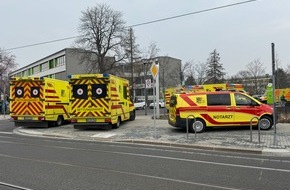 Feuerwehr Dresden: FW Dresden: ABC-Einsatz in einem Beruflichen Schulzentrum