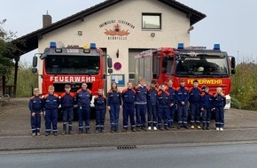 Feuerwehr Beverungen: FW Beverungen: Erfolgreicher Berufsfeuerwehrtag der Jugendfeuerwehr Herstelle