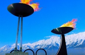 Innsbruck Tourismus: Der Funke der Wettkampfleidenschaft wird entzündet: Innsbruck
erwartet das Olympische Feuer - BILD