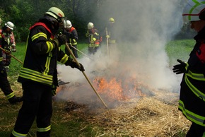 FW-LFVSH: Vegetationsbrandbekämpfung: Feuerwehren des Landesfeuerwehrverbandes Schleswig-Holstein bereiten sich auf weitere trockene Sommer vor