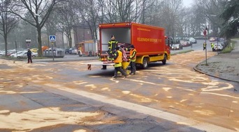 Feuerwehr Bochum: FW-BO: Ölspur in Wattenscheid