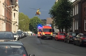 Feuerwehr Schwelm: FW-EN: Rettungshubschrauber landet auf der Loher Str.