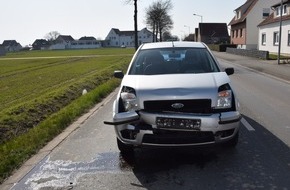 Kreispolizeibehörde Herford: POL-HF: Auffahrunfall mit Verletzten- Zusammenstoß durch Unachtsamkeit