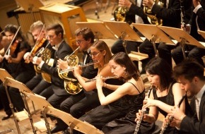Schweizer Jugend-Sinfonie-Orchester: SJSO Schweizer Jugend-Sinfonie Orchester - Frühjahrstournee 2014 (BILD)