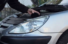 R+V Infocenter: R+V: LED-Retrofits in Autoscheinwerfern nicht erlaubt