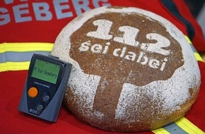 Freiwillige Feuerwehr Bad Segeberg: FW Bad Segeberg: Florians Kruste - 112 % Geschmack und 112 % Förderung der Jugendfeuerwehren
