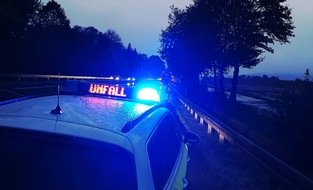 Polizeiinspektion Hameln-Pyrmont/Holzminden: POL-HM: Sattelzug nach Unwetter verunglückt - Bundesstraße 217 stundenlang gesperrt