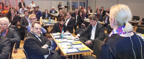 EUROEXPO Messe- und Kongress GmbH: Auf dem Supply-Chain-Gipfel EXCHAiNGE 2019 wird über zukunftsfähige Wertschöpfung, Führungsverständnis und neue digitale Technologien diskutiert