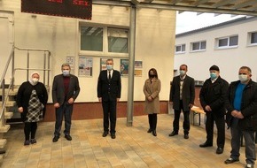 Polizeiinspektion Hildesheim: POL-HI: Gemeinsame Pressemitteilung der Polizeiinspektion Hildesheim und der DITIB, Selimiye Moschee Hildesheim/ vertrauensvollen Dialog fortsetzen