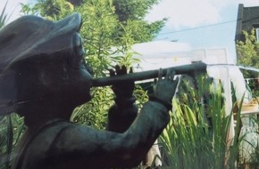Polizeipräsidium Koblenz: POL-PPKO: Wertvolle Bronzefigur in Koblenz gestohlen