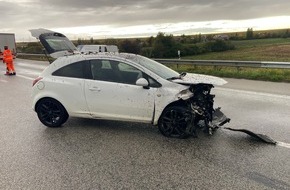 Polizeidirektion Neustadt/Weinstraße: POL-PDNW: Polizeiautobahnstation Ruchheim - Alleinunfall bei Aquaplaning auf der A6, Höhe Laumersheim