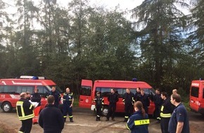 Feuerwehr der Stadt Arnsberg: FW-AR: Fernmeldeeinheiten von Feuerwehr, THW und DRK proben den Ernstfall
