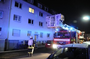 Feuerwehr Dortmund: FW-DO: Männliche Person aus verqualmter Wohnung gerettet