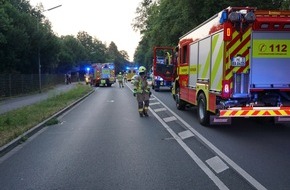 Feuerwehr Ratingen: FW Ratingen: Verkehrsunfall - Fahrer wiederbelebt
