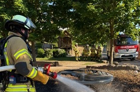 Feuerwehr Weinheim: FW Weinheim: Mehrere Brandeins&auml;tze besch&auml;ftigen Feuerwehr &uuml;ber das Pfingstwochenende