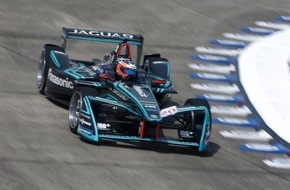 Jaguar Land Rover Deutschland GmbH - Presse Jaguar: Panasonic Jaguar Racing fährt in Berlin zurück in die Punkteränge (FOTO)