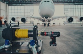 Lidl: Weltrekord: Akku-Bohrschrauber von PARKSIDE zieht größtes Passagierflugzeug der Welt