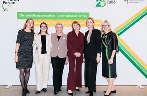 FidAR Frauen in die Aufsichtsr&auml;te e. V.: FidAR-Forum 2026: / Karin Prien: "Frauen brauchen gleichen Zugang zu F&uuml;hrungs- und Machtpositionen"