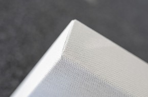 Lindner Group KG: Akustik und Brandschutz harmonisch vereint: Schallabsorber MUTE+® cover in Baustoffklasse A1