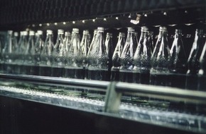 Verband Deutscher Mineralbrunnen (VDM): Mineralwasser-Branche zieht Bilanz: Mineralwasser legt weiter zu