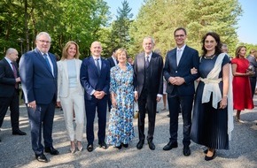F&uuml;rstentum Liechtenstein: Er&ouml;ffnung Bregenzer Festspiele: Austausch unter Nachbarn im Rahmen des kulturellen H&ouml;hepunkts