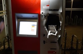 Bundespolizeiinspektion Offenburg: BPOLI-OG: Unbekannte brechen Fahrkartenautomat auf/Bundespolizei sucht Zeugen