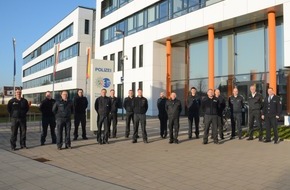 Polizei Mönchengladbach: POL-MG: Die Feuerwehr zu Gast bei der Polizei - Zusammenarbeit zwischen den Einsatzleitstellen der Polizei Mönchengladbach und den Berufsfeuerwehren von Mönchengladbach, Viersen und Krefeld