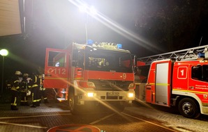 Feuerwehr und Rettungsdienst Bonn: FW-BN: Feuer in den Bonner LVR-Kliniken - zwei leichtverletzte Personen.