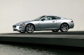 Jaguar Land Rover Deutschland GmbH - Presse Jaguar: Rundum neuer Sportwagen mit leichter Alukarosserie / Weltpremiere: Der neue Jaguar XK - sportlicher Luxus für das 21. Jahrhundert