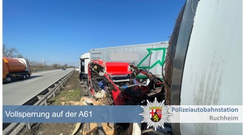 Polizeidirektion Neustadt/Weinstraße: POL-PDNW: Polizeiautobahnstation Ruchheim - Aktuell Vollsperrung auf der A61 nach schwerem Verkehrsunfall