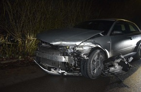 Kreispolizeibehörde Herford: POL-HF: Verkehrsunfallflucht - Alkoholisierter Fahrer fährt in Leitplanke und flieht