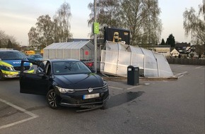 Kreispolizeibehörde Märkischer Kreis: POL-MK: Ohne Führerschein in Einkaufswagenunterstand