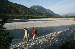Tourismusverband Naturparkregion Reutte: Lechweg erster "Leading Quality Trail - Best of Europe" - BILD