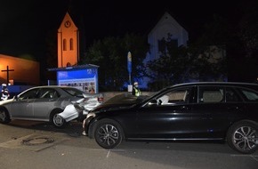 Kreispolizeibehörde Herford: POL-HF: Flucht nach Auffahrunfall- Verursacher alkoholisiert