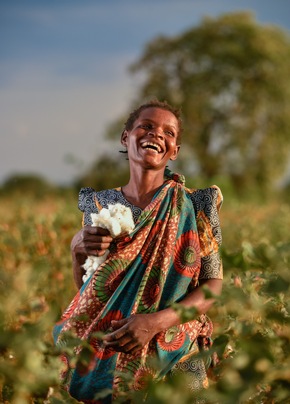 PR AbTF: Boosting Gender Justice | Study Shows Impact by Cotton made in Africa