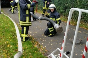 Feuerwehr Plettenberg: FW-PL: Feuerwehr Plettenberg bildet Nachwuchs aus