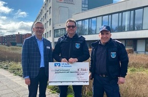 Schön Klinik: Pressemeldung: Schön Klinik Bad Bramstedt würdigt Feuerwehr für Einsatz beim Großbrand