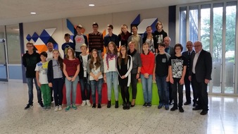 Polizeipräsidium Rheinpfalz: POL-PPRP: Schüler coachen Schüler in Sicherheitsfragen