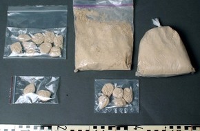 Polizei Düsseldorf: POL-D: 1 Kilo Heroin sichergestellt