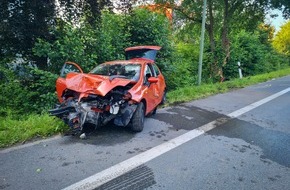 Kreispolizeibehörde Unna: POL-UN: Bergkamen - Schutzengel an Bord: Vier Pkw-Insassen bei schwerem Verkehrsunfall nur leicht verletzt