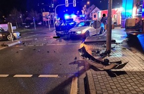 Feuerwehr Plettenberg: FW-PL: Ortsteil Stadtmitte - Verkehrsunfall mit zwei PKW