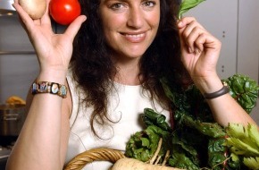 Bundesanstalt für Landwirtschaft und Ernährung: "Vollweib" setzt auf Bio / Die Schauspielerin Christine Neubauer macht sich für Bioprodukte stark