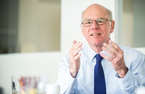 Wort & Bild Verlagsgruppe - Gesundheitsmeldungen: Norbert Lammert im "Senioren Ratgeber": "Mit Gelassenheit und einem freundlichen Wort wächst die Akzeptanz für Entscheidungen"