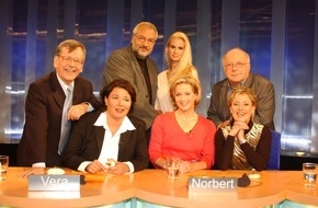 Kabel Eins: "Was bin ich?" mit Björn-Hergen Schimpf, Dr. Norbert Blüm, Herbert Feuerstein, Vera Int-Veen und Tanja Schumann / Am 13. März 2003 um 20:15 Uhr bei Kabel 1